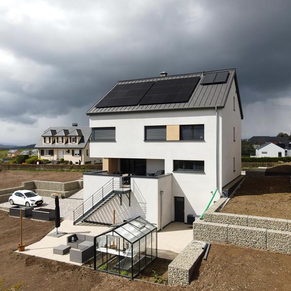 Außenanlage, Terrassen, Badezimmer und Fassadengestaltung