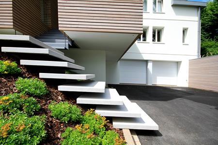 Treppeneingänge aus Naturstein